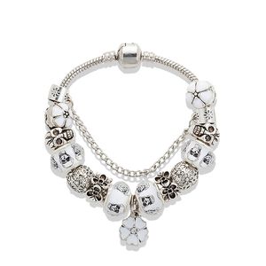Fashion White Flower Pendant Bracelet Luxury Designer Silver Plated Original Box Set Suitable for Pandora DIY Skull Beaded Bracelet Holiday