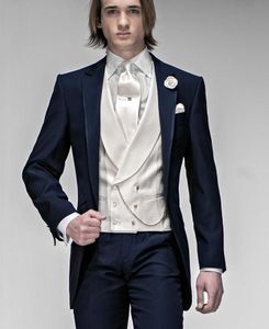 Moda Noivo Smoking Azul Marinho Groomsmen Mens Vestido de Casamento Excelente Homem Jaqueta de Negócios Blazer Terno (Jaqueta + Calça + colete + Gravata) 1675