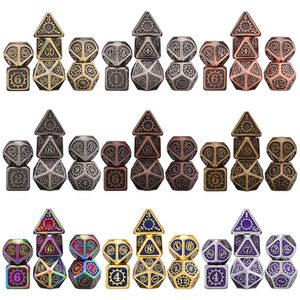 Dadi meccanici per giochi di ruolo da tavolo DnD 7 pezzi / set dadi in metallo con custodia con coulisse D4 D6 D8 D10 D% D12 D20