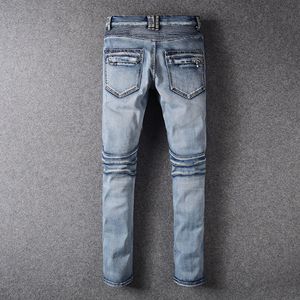 Yırtık Kot # 0512 Erkek Retro Esnekliği İnce Gençlik Moda Streetwear Kişilik Kalite Pantolon Erkek Denim Distrressed Pantolon