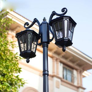 Neue europäische Retro-LED-Gartenleuchte 3,5 m Doppelkopf-Hochmast-Gartenleuchten für den Außenbereich, Gartenlandschaftsleuchten