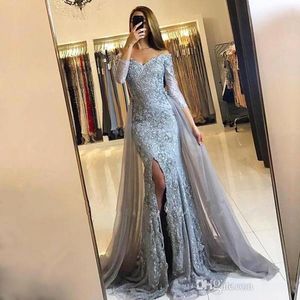 2023 Nya Silver Mermaid Prom -klänningar med tåg Långa ärmar V Neckapplikationer Satin Sparkly Formella aftonklänningar Formella klänningar Anpassade 951