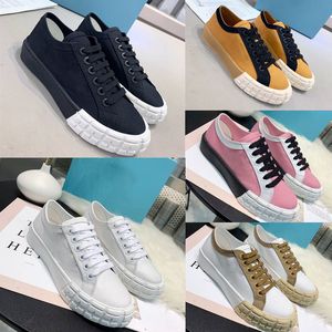 Nya Kvinnor Sneakers Gummi Sole Casual Sneakers Mode Luxury Designer Skor Kanfas Flats Plattform Casual Kvinnor Skor Designer Sneakers