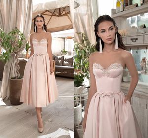 2019 Sweety Prom Dresses Sweetheart A Line Quinceanera Dresse Simple Appliqued Cheap Evening Gowns Tea-length Formal Dress