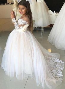 Schöne Blumenmädchenkleider für Hochzeiten, lange Ärmel, Applikationen, Spitze, Erstkommunion-Festzug-Kleid für Mädchen