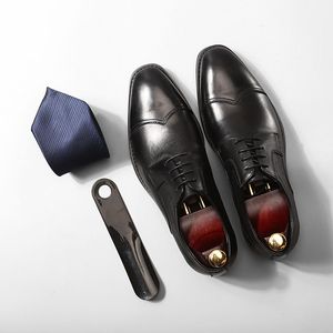 Männer Kleiderschuhe echte Lederspüre-Bürogeschäft Hochzeit handgefertigt grundlegende formale Square Zehen Non-Slip Oxfords Herren Schuh E85