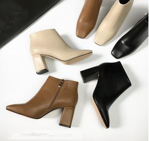 뜨거운 판매 - 유럽 패션 새로운 스타일 광장 발가락 짧은 신발 인기있는 여성 부츠 사이드 지퍼 하이힐 부츠 마틴 부츠 여성 구두 조수