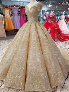 Champagne Reflective Sequined Ball Gown Quinceanera Dresses Off Shoulder Ruched Floor Length Long Prom Dress Evening Wear 2024