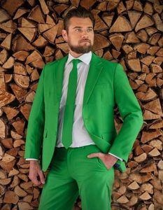 Nuovi Due Bottoni Verde chiaro Sposo da sposo Smoking Notch Bavero Groomsmen Abiti da uomo Prom Blazer (Jacket + Pants + Tie) 131