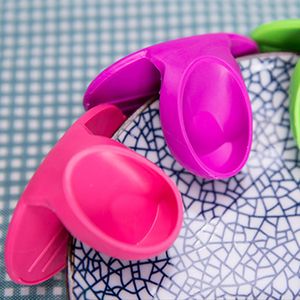 Kitchen Silicone Heat Resistant Clips Insulation Anti-slip Oven Mitts Cooking Baking Pot Holder Clip Protect Hands Anti-scalding DBC BH3478