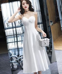 스파게티 스트랩 크레페 A- 라인 야외 여름 웨딩 드레스 신부 드레스와 간단한 차 길이 짧은 웨딩 드레스