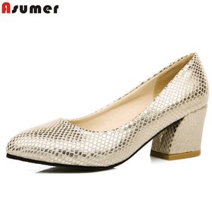 Asumer Plus Size 34-45 Venda Quente 2018 Nova Qualidade Elevada Mulheres Simples Bombas Quadrado Saltos De Casamento Sapatos De Casamento Mulher De Ouro e Prata