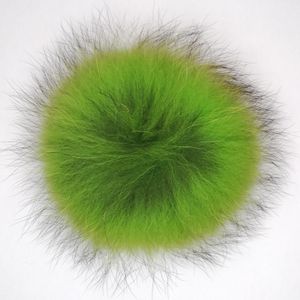 Partihandel Blandad Färgrik Style Tillbehör Real Raccoon Fur Balls Långhår Pom Poms Dyed Bag Nyckelring