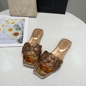 nya anländer mode dam sandaler hög kvalitet guld färg dam tofflor med diamant