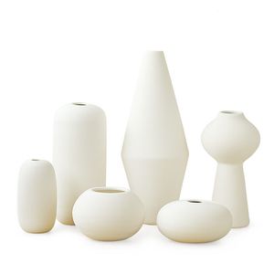 Unglazed White Ceramic Bisque Wazon Flowerpiece z poziomymi paskami Zen Spirit Home Office Cafe Dekoracja spa rzemiosła