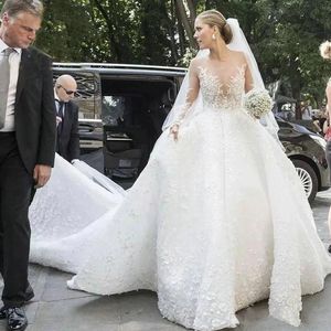 China New Used Long Illusion Sleeve Sexy Pakistani Ladies Bridal Wedding Dresses Lehenga Designer Luxury Bridal Dress Wedding Gowns withTail