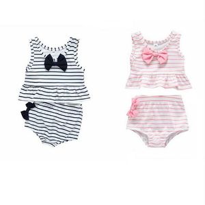 Girl Swimwear Crianças Listrado Swimsuit Two-Peça Bebê Bowknot Sem Mangas Banhos De Banho De Verão Princesa Princesa Beachwear Bikini Suits D857