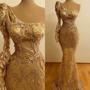 2020 Eleganta kvällsklänningar One Shoulder Long Sleeves Lace Sequins Prom Lacks Custom Made Sweep Train Mermaid Special Occasion Dress