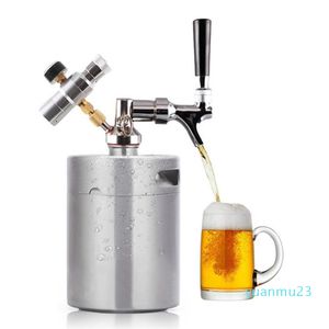 Partihandel-utdörr 1.8L/64oz rostfritt stål mini trycksatt öl Mini Keg Kit Outdoor Portable Keg Dispenser för camping picknick