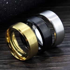 la fascia all'ingrosso dell'acciaio inossidabile 50pcs squilla l'anello di larghezza 8mm dell'oro nero dell'argento per i monili di modo delle donne degli uomini brandnew trasporto di goccia