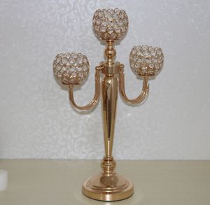 Ny guld 3 armar kristall pärlstav bollar metall kandelabra med blomma skål och hängande akryl pärlor för bröllop dekoration centerpiece best0910