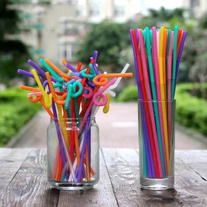 Eco-Friendly 1000 Pcs Disposable Color Art Straw Drink Juice Fruit Coke Creative Style Straws Environmental Protection Plastic Party Home