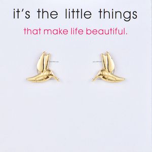 Cute Flying Birds Earrings Alloy Exquisite Gold Silver Color Stud Earrings Women's Unique Exquisite Card Jewelry Gifts