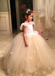 送料無料White Ivory Flower Girlドレスの結婚式のカスタム作られたページェントのドレスのノースリーブとアップリケ