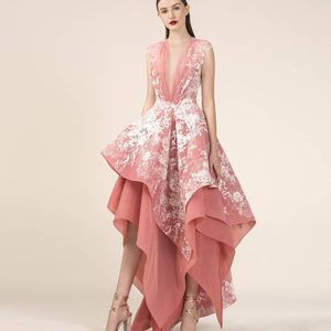 Unique A-line Asymmetrical Hem Prom Dresses Jewel Neck Lace Appliques Tiered Party Gown Organza Evening Dress 2019