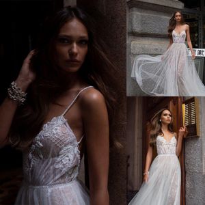 Julie Vino A Hattı Gelinlik Spagetti İnciler Dantel Aplikler Tül Backless Gelinlik Tren Boho Gelin Gowns Sweep