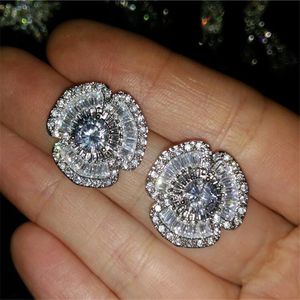 Super Shinning Luxury Smycken Real 925 Sterling Silver Princess Cut Vit Topaz CZ Diamond Gemstone Camellia Kvinnor Flower Stud Earring Gift