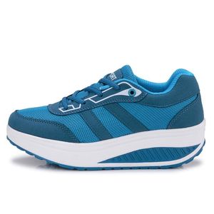 Hot Sale-ing Platform Running Casual Sport Skor Kvinna Sapatos Femininos Märke Sneakers Skor