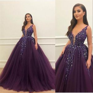 Luxury African Grape Ball Gown Evening Dresses Wear V Neck Beading Crystal Ärmlös Tulle Open Back Sweep Train Plus Storlek Prom Party Gowns