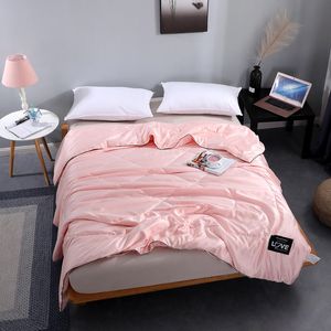 Armazenamento de seda de cetim puro de verão Armacia de ar condicionado de pista de ar condicionado tampas finas capas de cama Nordic 200x230 colcha de cama