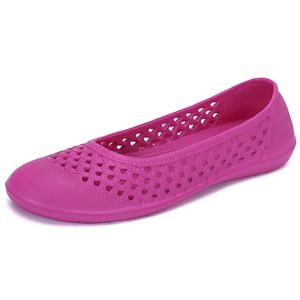 Летние тапочки Женщины полые шлепы дышащие дышащие скольжения повседневная обувь женщина пляжные сандалии на открытом воздухе моря саки Zapatos de Mujer