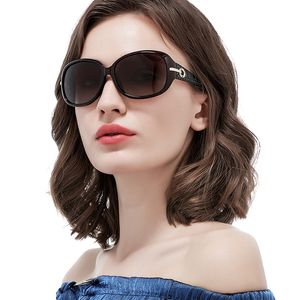 High Quality New Ins Fashion Vintage Sparkling Diamond Polarizing Women Designer Sunglasses Uv Proof 3d Stand