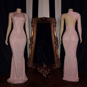 2020 New Sparkly Rose 핑크 스팽글 이브닝 드레스 인어 공주 한 어깨 백리스 플로어 플러스 사이즈 공식 예복 가운 Pageant Wear