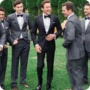 Svart / Grå Mens Bröllop Tuxedos Peak Lapel Groom Groomsmen WillsTuxedos Populära Man Blazers Jacka 2 Piece Suit (Jacka + Byxor + Tie) 1312