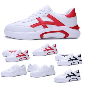 Ayakkabı plat yüksek kaliteli kadın erkek üçlü siyah beyaz nefes rahat eğitmen spor tasarımcı spor ayakkabıları 39-44 örgü kırmızı