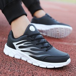 Schwarz, Weiß, Rot, Flamme, Herren, Damen, Laufschuhe, Flamme, Sportschuhe, Herren, Designer-Trainer, Turnschuhe, hausgemachte Marke, hergestellt in China, Größe 3944