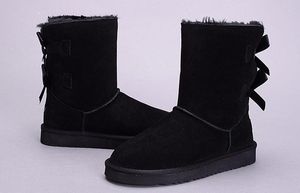 جديد حار نمط المرأة الكلاسيكية حذاء برقبة للركبة نصف التمهيد طويل الشتاء الأحذية الجلدية الحقيقية Bowknot المرأة الثلوج الأحذية