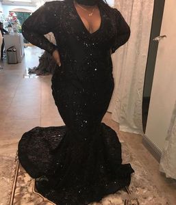 Plus Size Black Mermaid Prom Dresses 2019 Nowy Z Długim Rękawem V Neck Koronki Aplikacja Zroszony Zepchnij Odkształcenie Formalna Suknia Wieczorowa Party Suknia