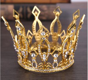 Ornamento principal Crown Crown Crown Noiva de ouro Rodada Círculo