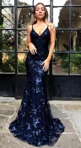 2019 Sexy Navy Blue Sequined Prom Klänningar Mermaid Spaghetti Straps Lace Ärmlös Golvlängd Plus Storlek Formell Kvällstorkar Pagant Slitage