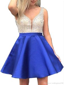 Charming V Neck Homecoming Dresses With Beads Sequin Plus Size Satin Party Prom Short Juniors Graduation Knee Length Ball Gowns Club Wear