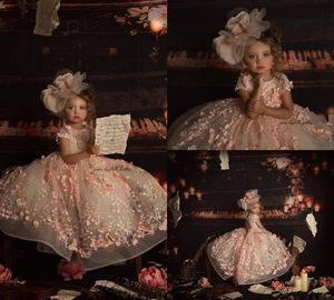 Бальное платье Vintage Pink Flowers Little Girl Pageant Принцесса Cap рукава Jewel шеи Туту юбка платье девушки цветка Первое причастие платье AL4613