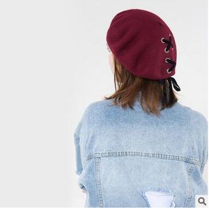 Wholesale-レディースレースウールベレー帽クリエイティブデザインレースストラップベレー帽春秋の女性のエレガントなキャップペインタ帽子ブラックレッドグレー色