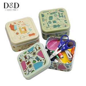 SEWING BESTÄMMELSER Verktyg Metal Kits Box Nålar Trådknappar Saxar Thimble Multi-Function Home Travel Nödvändig julklapp