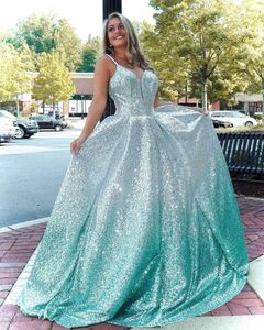 Ombre prom klänning 2020 boll klänning spaghetti nack quinceanera draped kjol öppen tillbaka formell fest händelse klänningar mamma dotter klänning silver mint