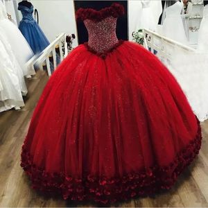 ゴージャスな3D花のビーズQuinceanera Prom Dressesボールガウン2021ストラップレス背中のレースアップボールガウンプリンセスVestidos de Festia Party